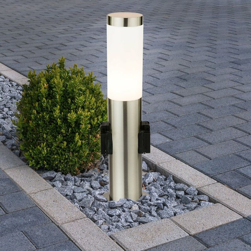 foto del prodotto lampada da terra a led da 7 watt in acciaio inox da giardino ip44 2 prese distribuzione alimentazione