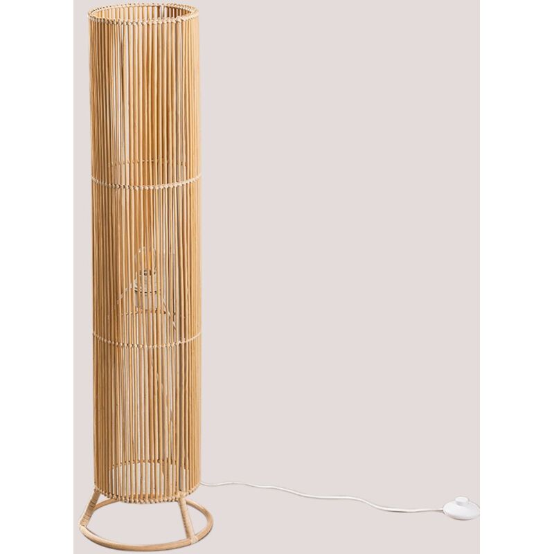 foto del prodotto lampada da terra in rattan nuwas sklum