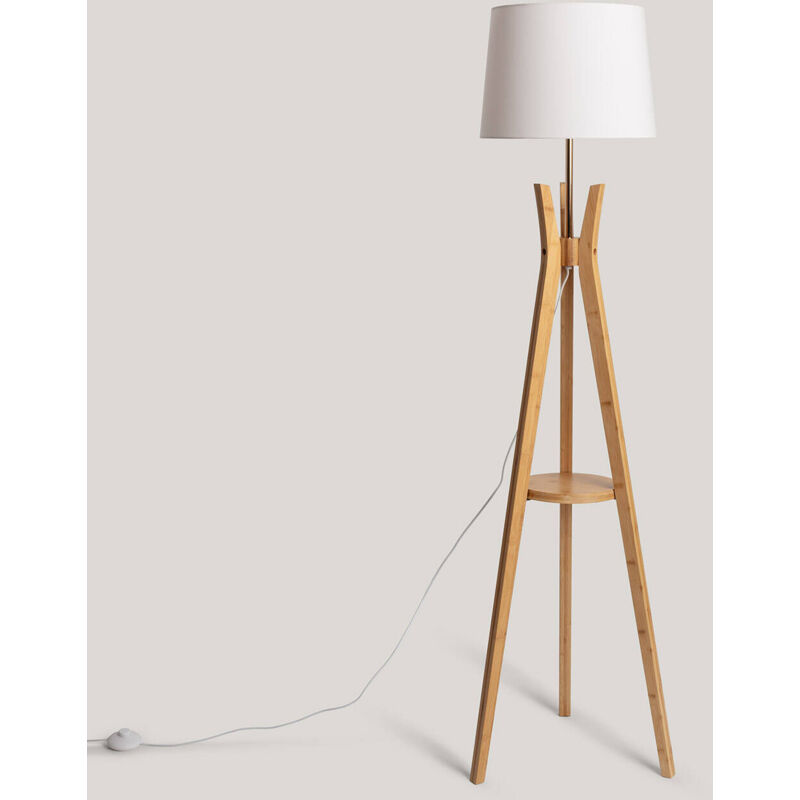 foto del prodotto lampada da terra qaanso bianco