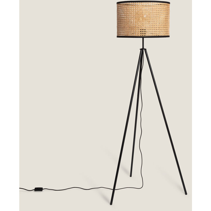 foto del prodotto lampada da terra rattan huela naturale