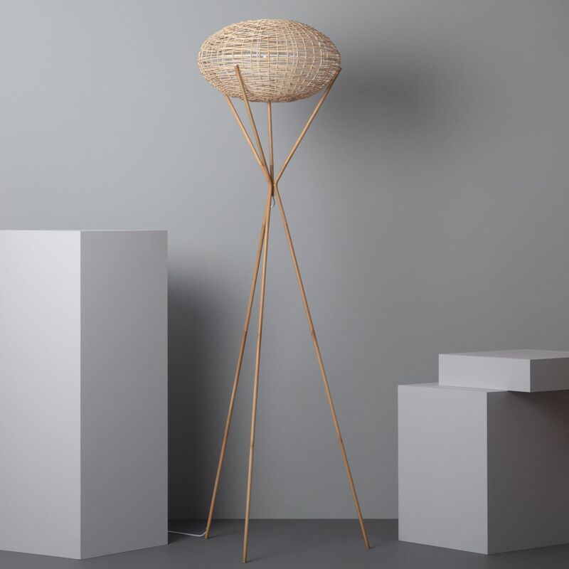 foto del prodotto lampada da terra ronax naturale