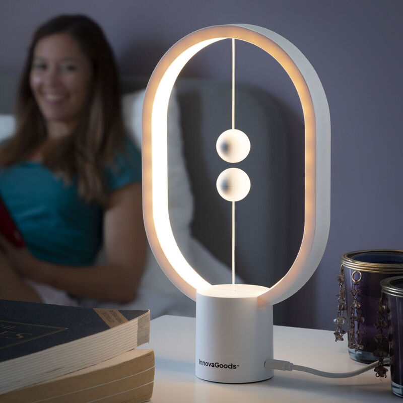 foto del prodotto lampada equilibrio con interruttore magnetico magilum innovagoods magilum