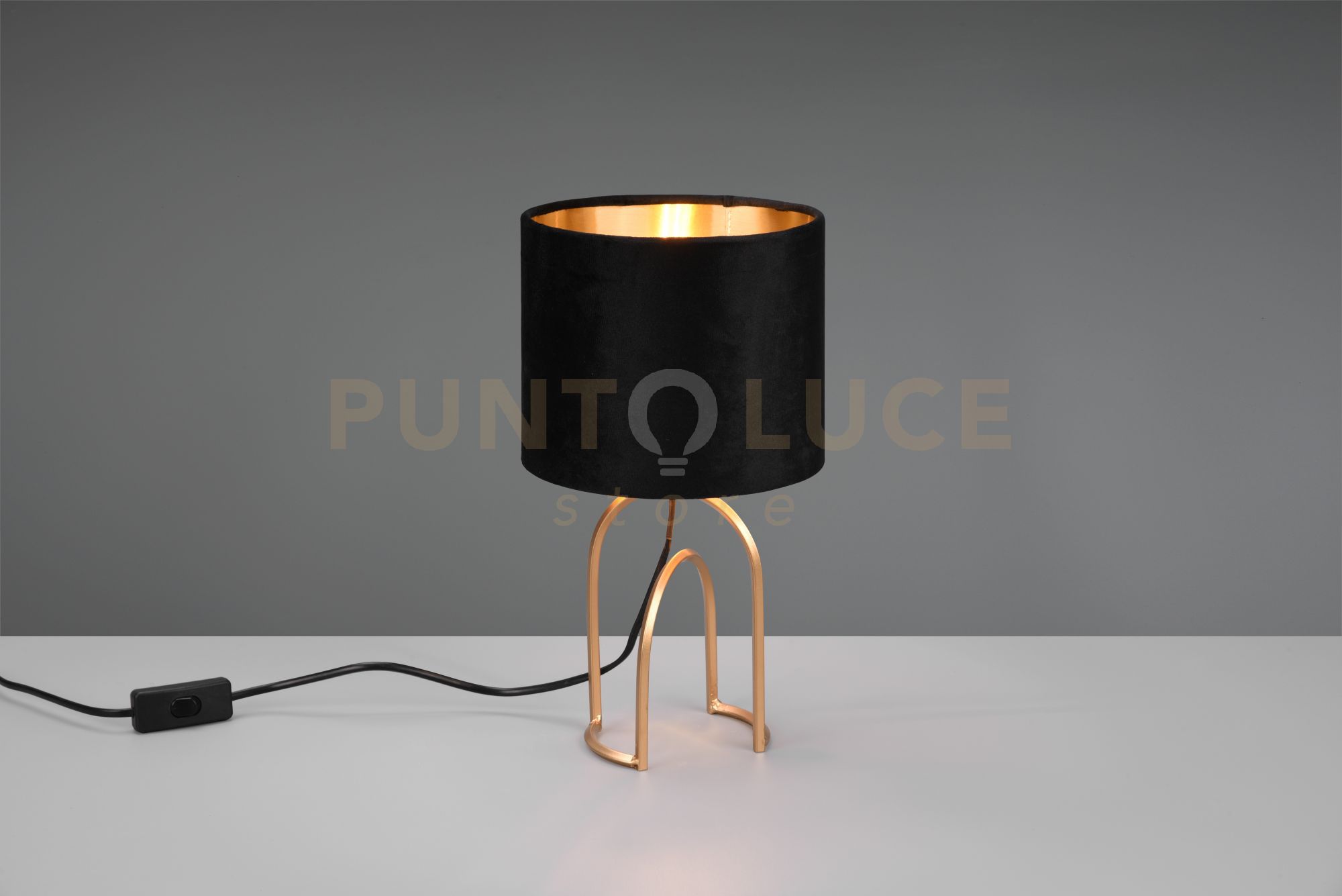 foto del prodotto lampada grace r51131002 metallo oro e paralume velluto nero