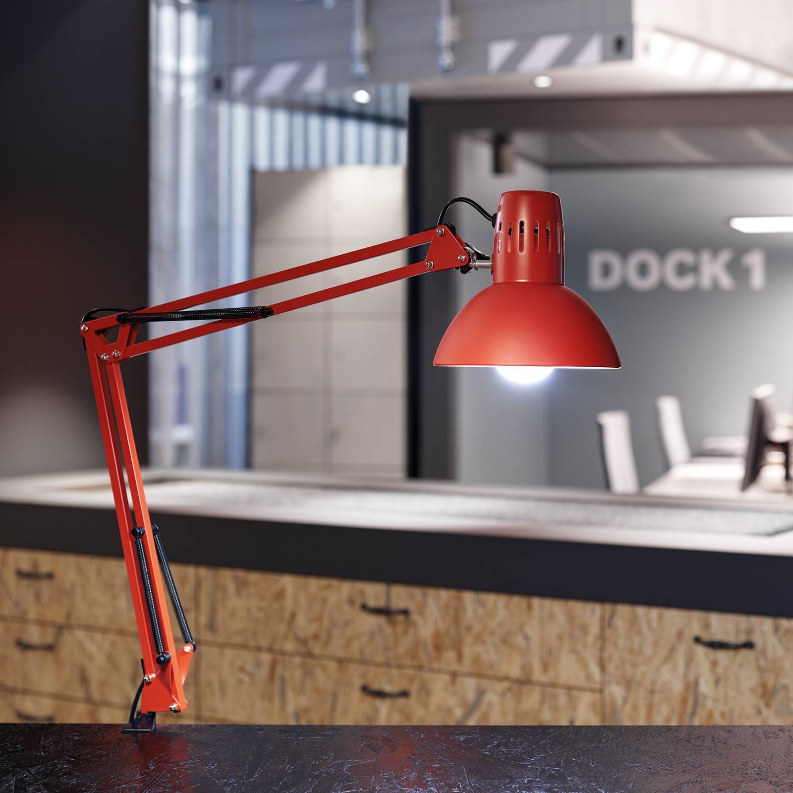 foto del prodotto lampada led a morsetto maulstudy, rossa, acciaio, altezza 44 cm, e27