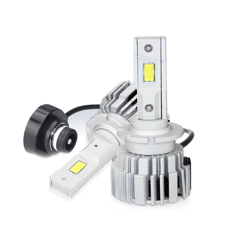 foto del prodotto lampada led d4s d4r 35w 42v 6000k senza led driver plug play senza modifica piu lumisoso dello xenon originale