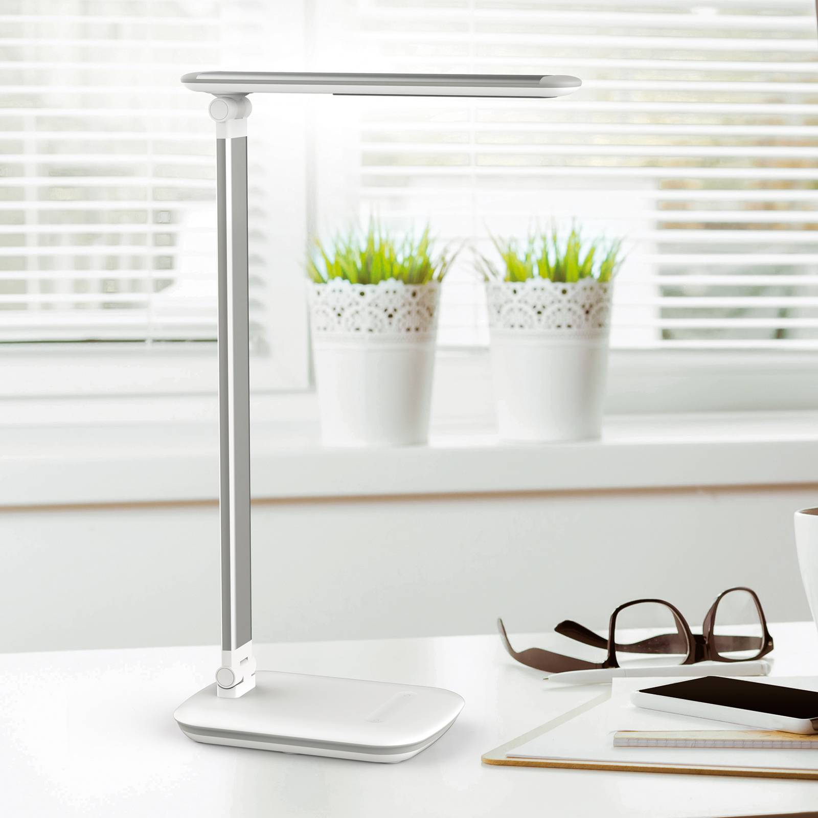 foto del prodotto lampada led da tavolo mauljazzy, bianco, altezza 43 cm, dimmerabile, porta usb