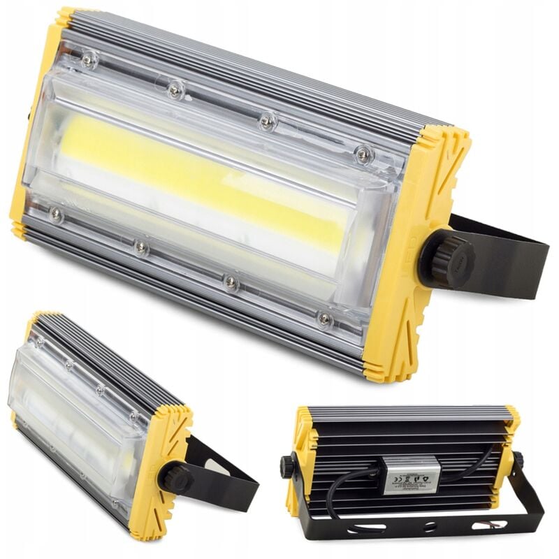 foto del prodotto lampada led garage 50w 230v strada officina soffitto ermetica ip68