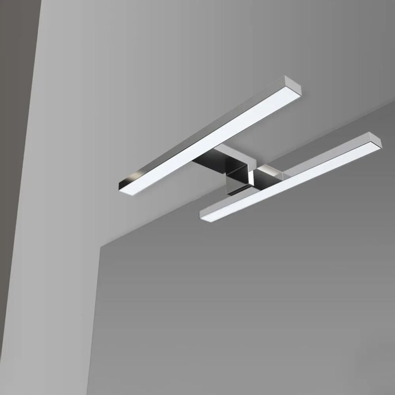 foto del prodotto lampada led per specchio 30 cm luce fredda e doppia installazione