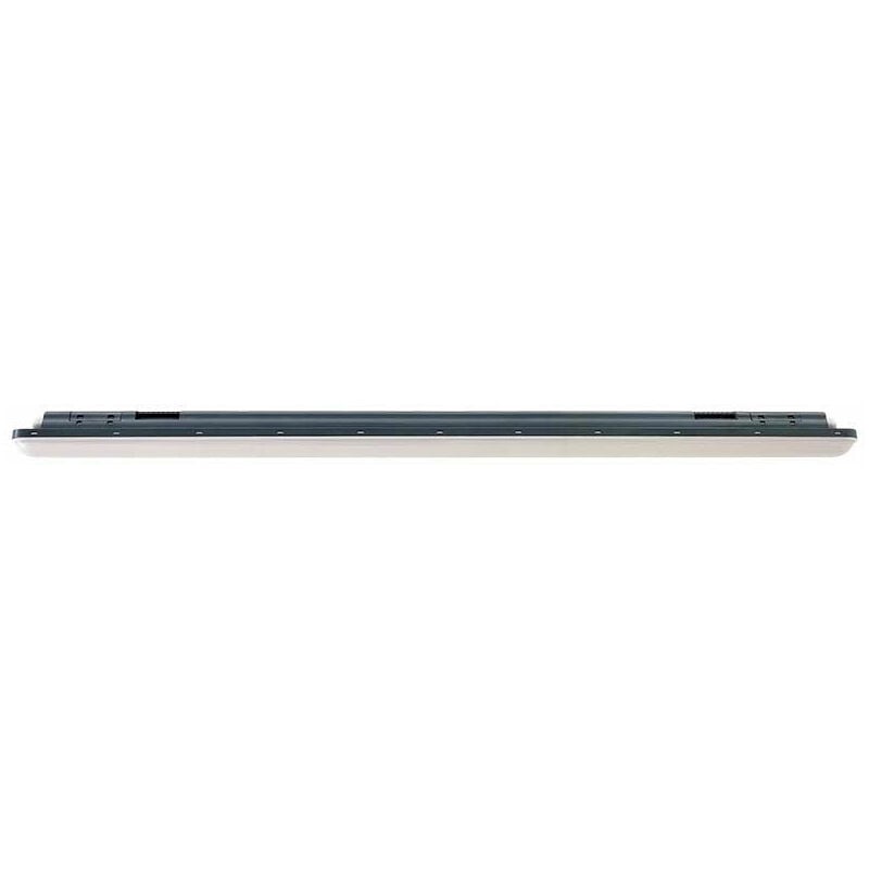 foto del prodotto lampada led per vasca, plafoniera, lampada garage, lampada ingresso, lampada per ambienti umidi, protetta contro i getti d acqua, angolo fascio