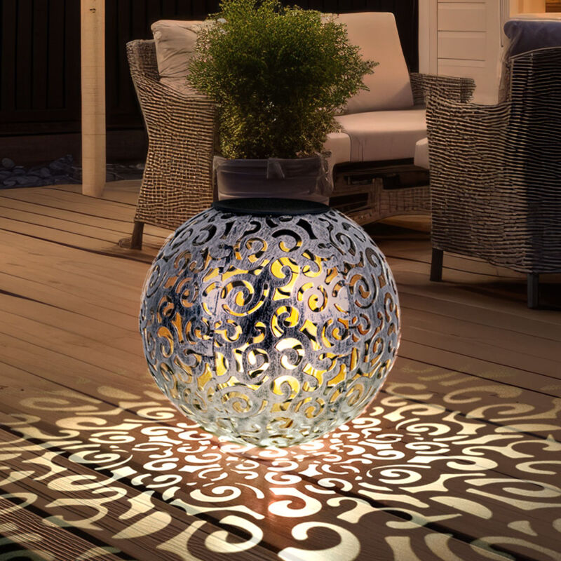 foto del prodotto lampada solare a led decorazione giardino lampada da esterno luce patio argento lampada a sfera antica con picchetto a terra, fori decorativi,