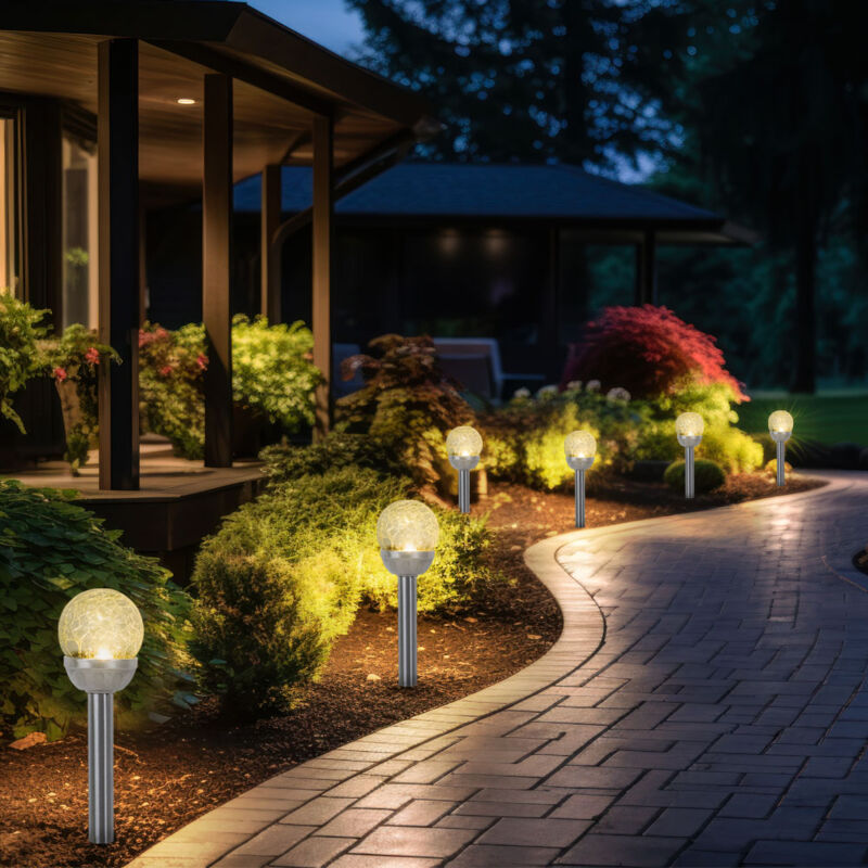 foto del prodotto lampada solare con picchetto da terra, lampada da esterno, sfera in vetro, lampada da giardino, plastica, argento, acciaio inox, batteria, led bianco