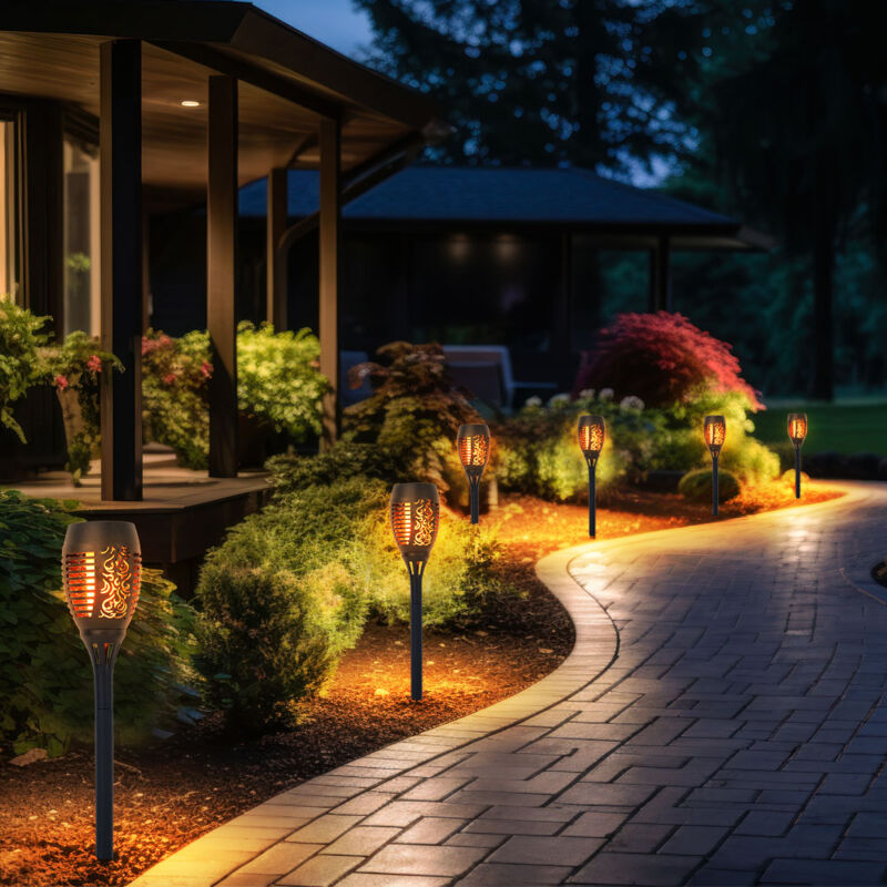 foto del prodotto lampada solare effetto fuoco torcia solare effetto fiamma torcia da giardino nera, plastica, lampadina led arancione, h 50 cm, set da 6