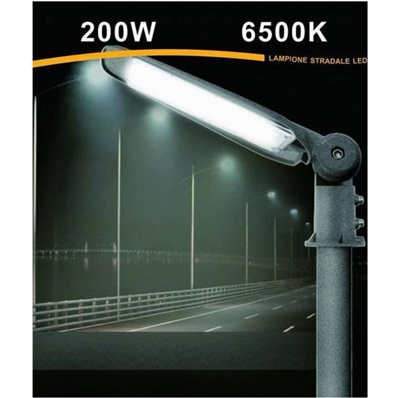 foto del prodotto lampada stradale inclinabile led lampione faro esterno 200watt luce 6500k lp 200 trade shop traesio