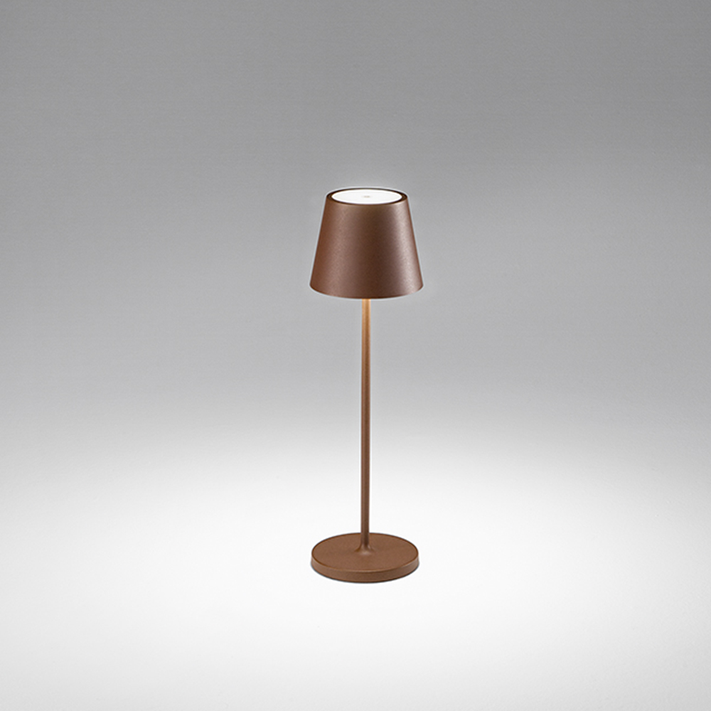 foto del prodotto lampada tavolo esterno moderna diva alluminio ruggine led 1,5w 3000k