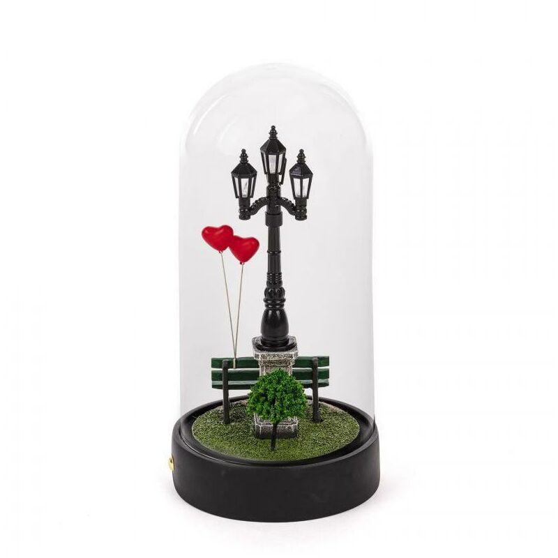 foto del prodotto lampada tavolo resina my little valentine marcantonio seletti 10469