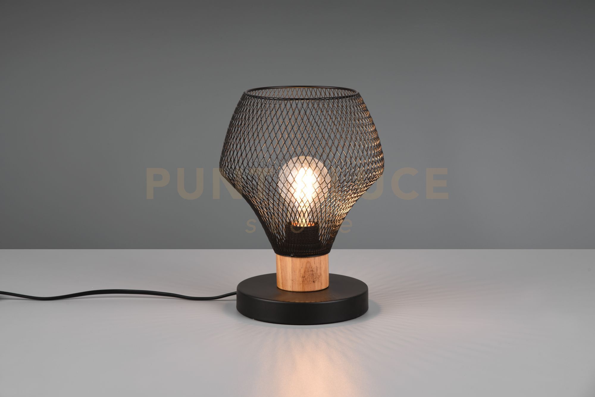 foto del prodotto lampada valeria con particolare legno naturale h.25cm metallo gabbia nera r51281032