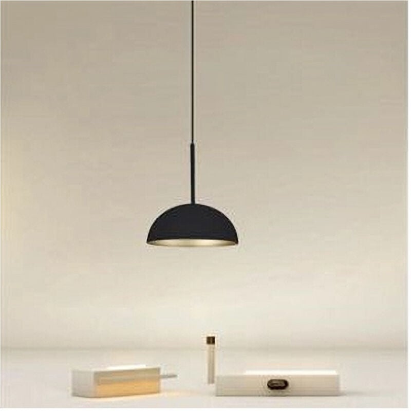 foto del prodotto lampadario a sospensione moderno con paralume cupola in ferro nero oro e27 33771 trade shop traesio