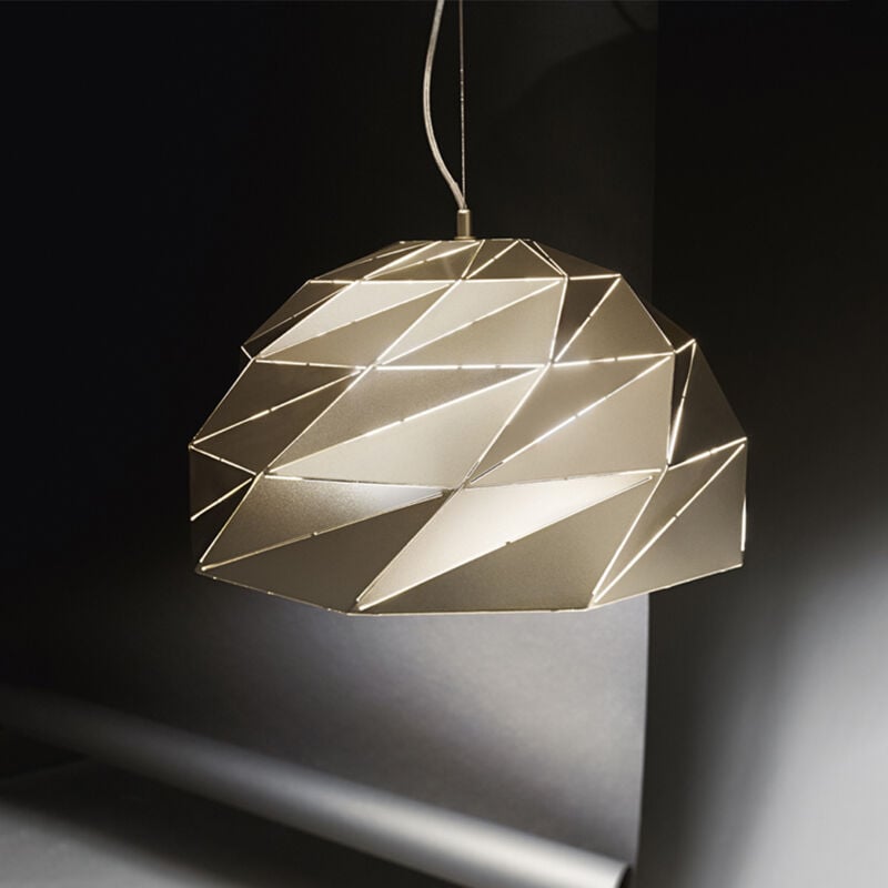 foto del prodotto lampadario contemporaneo tilt metallo oro 3 luci e27