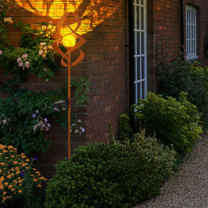 foto del prodotto lampade solari per esterno giardino lampada plug in ip44 batteria luci solari giardino, girevoli, metallo color ruggine vetro ambra craquel , 1x led