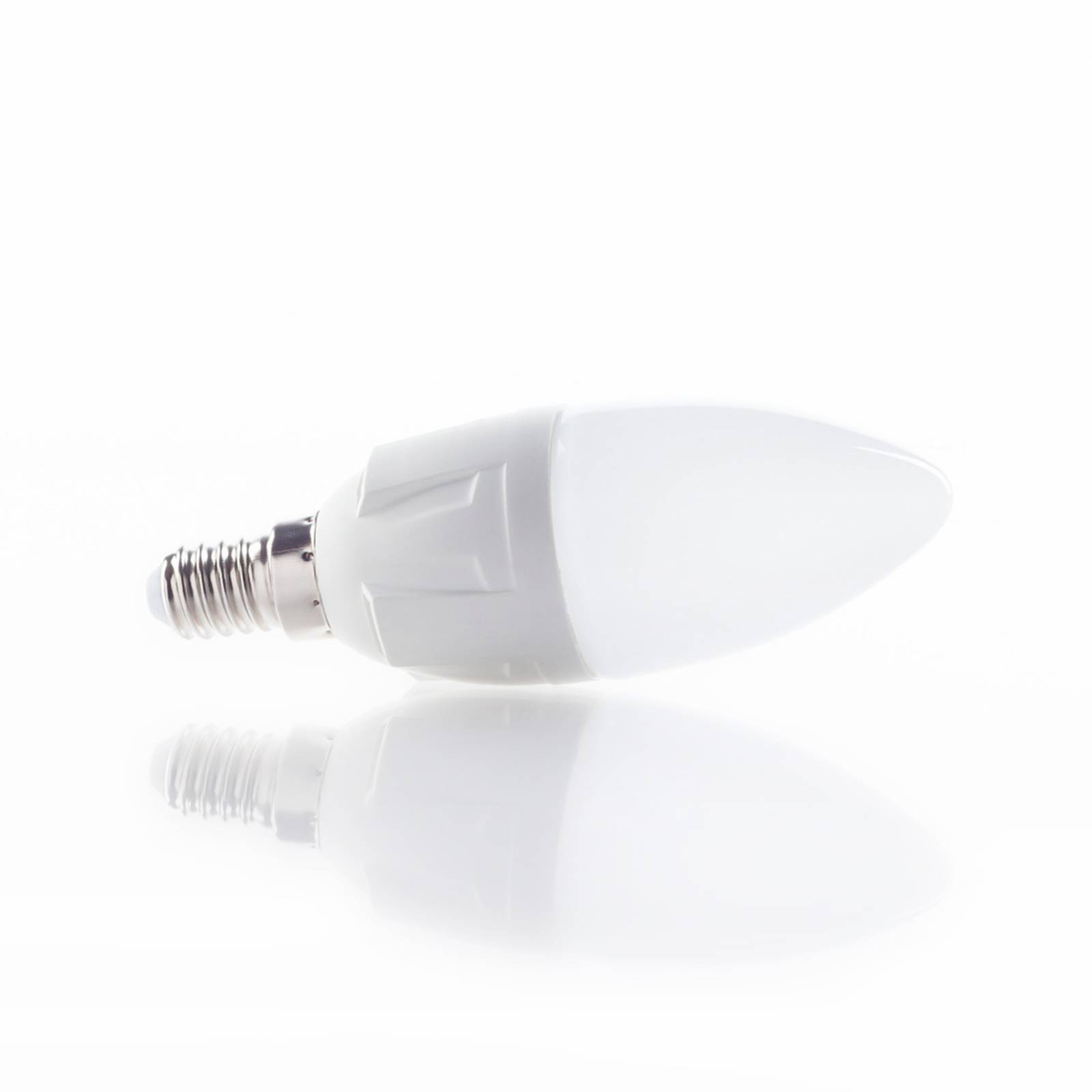 foto del prodotto lampadina a led lindby a candela, e14, 4,9 w, opaca, 3.000 k