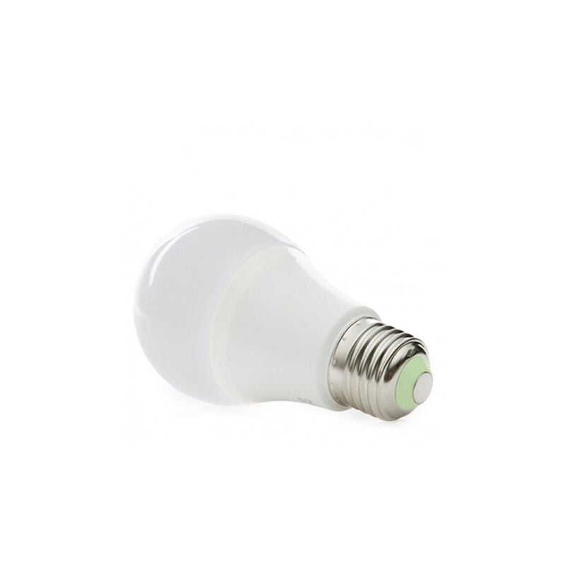 foto del prodotto lampadina led e27 10w 820lm 6000 k a60 led 15.000h ho lm7035 cw 