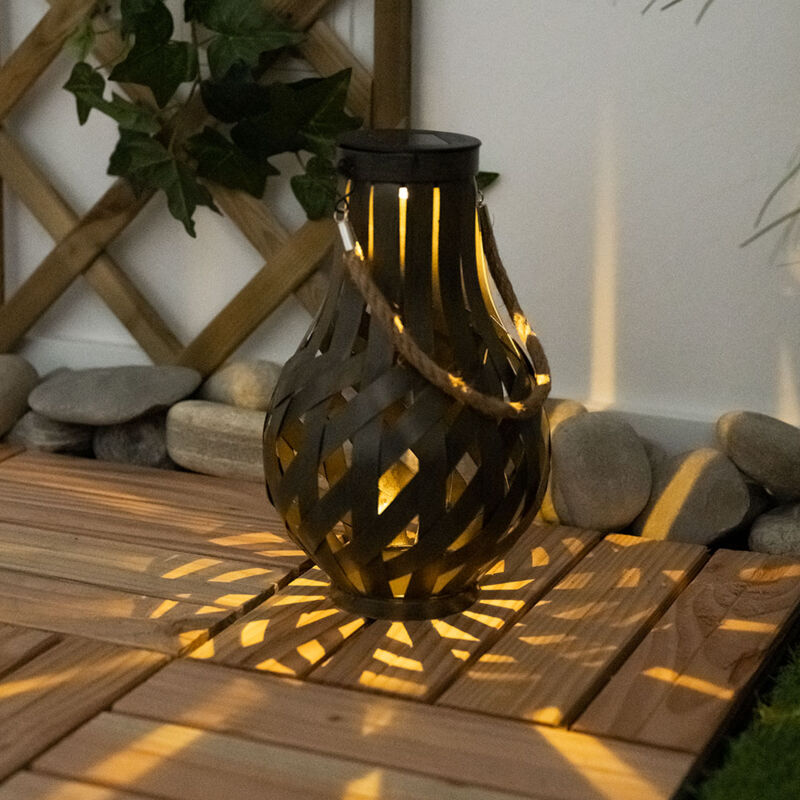 foto del prodotto lanterna decorativa da giardino lanterna solare con rete di bamb da appendere o in piedi, led bianco caldo, pxh 27x17,5 cm, terrazza giardino