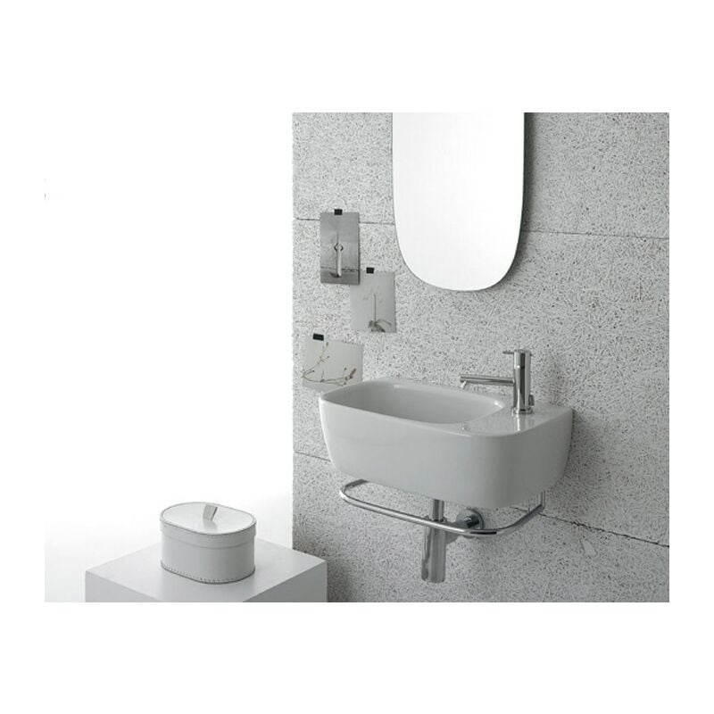 foto del prodotto lavabo genesis sospeso 50x30 rettangolare bianco lucido di