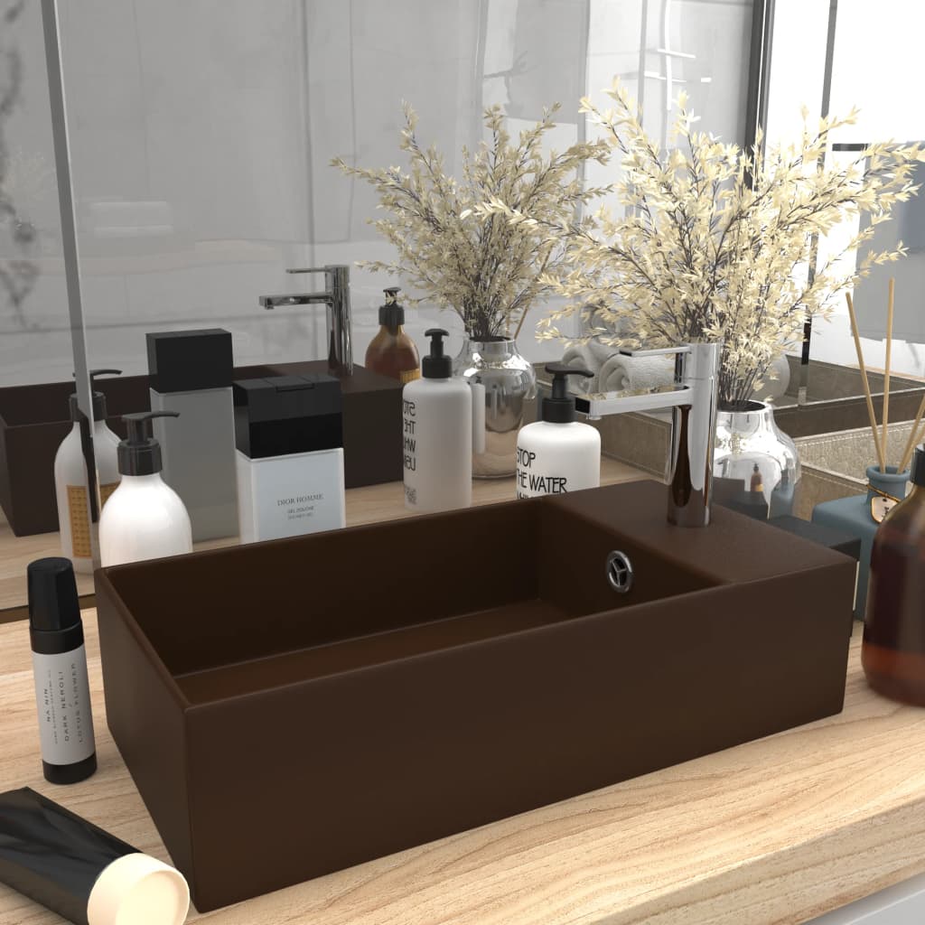 foto del prodotto lavandino con troppopieno in ceramica marrone scurocod mxl 104130