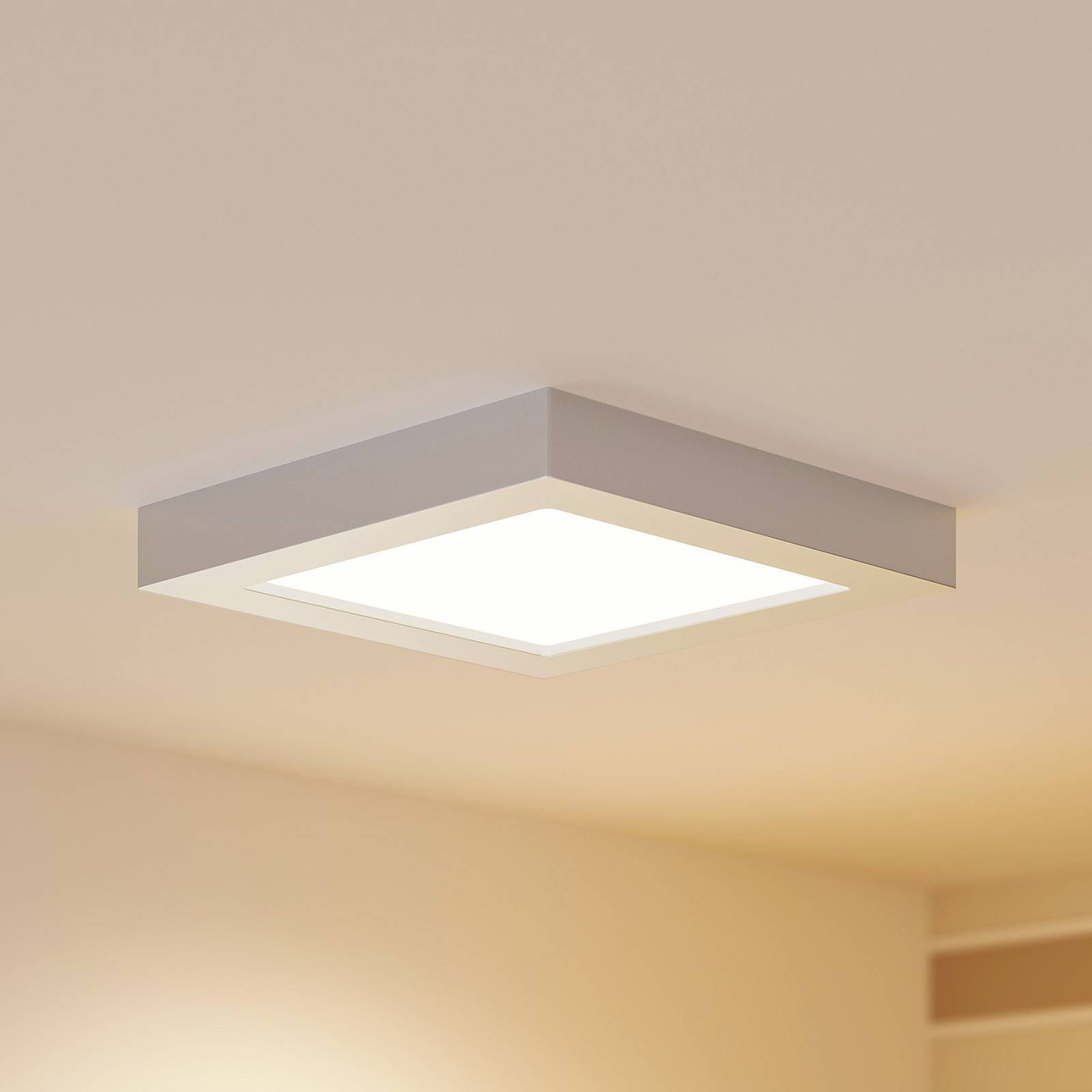foto del prodotto led alette in grigio da alluminio prios