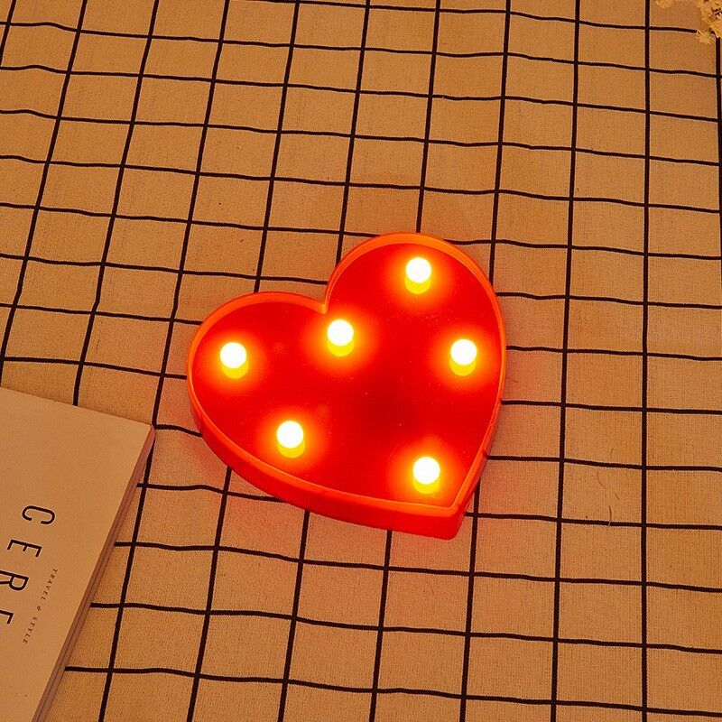 foto del prodotto led led red cuore luz light light alticimento 16cm a pile 2aa lettere e pantofole jandei