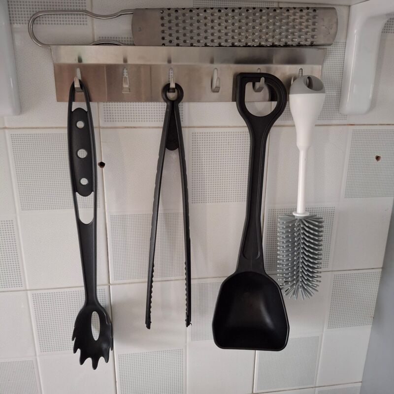foto del prodotto led leds porta mestoli cucina in acciaio inox porta presine strofinacci fissaggio adesivo