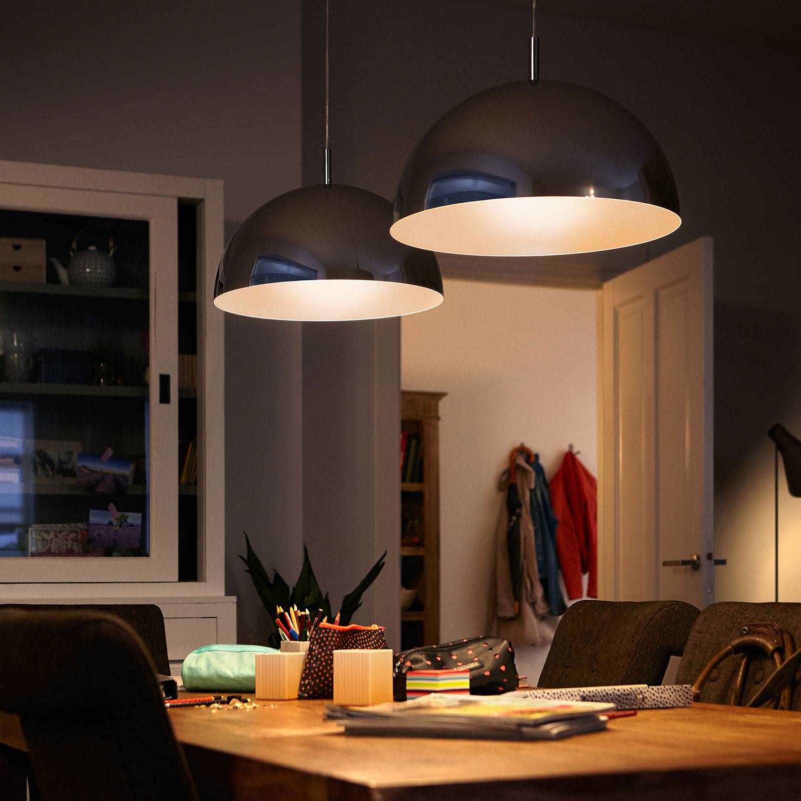 foto del prodotto led riflettore, 2 pz, equivalente a 40w, attacco e14, luce bianca calda philips