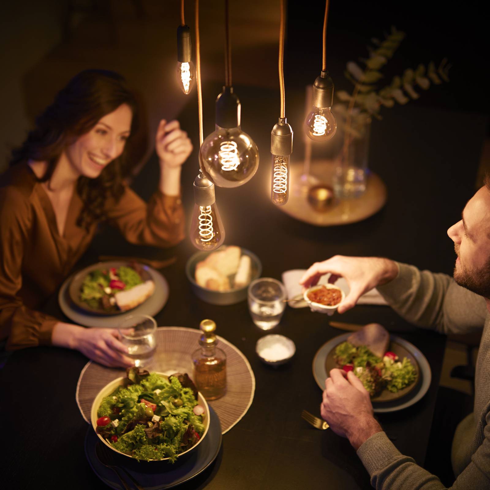 foto del prodotto led vinateg lampadina edison a filamento gold, 25w, e27, luce bianca calda, non dimmerabile philips