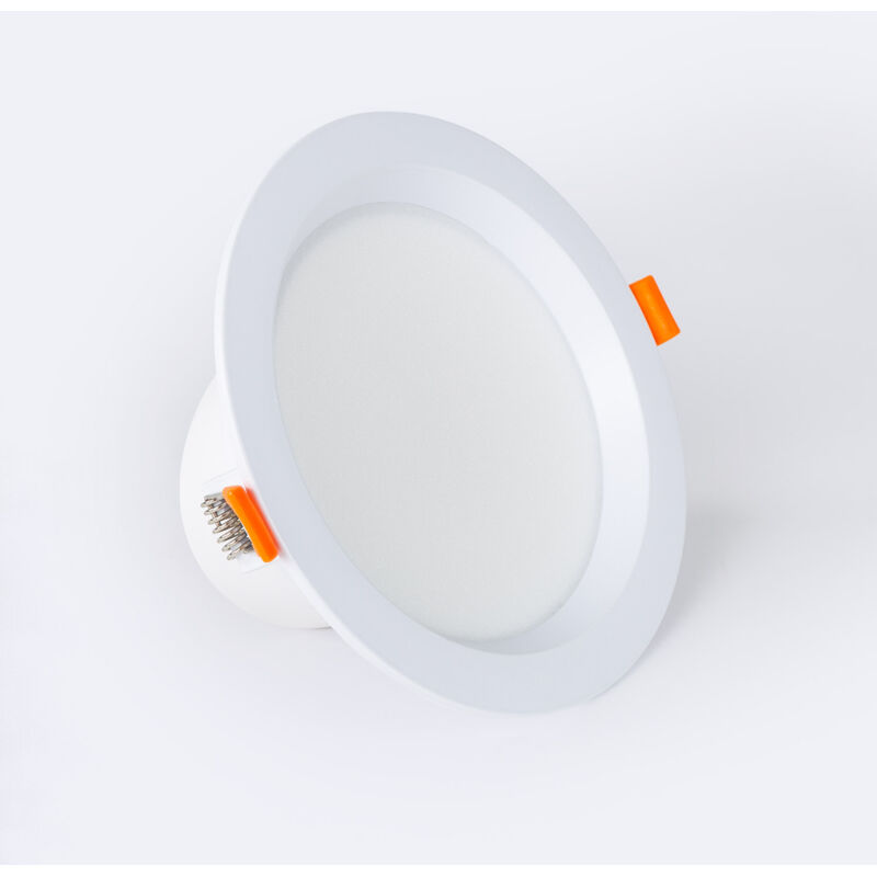 foto del prodotto ledkia downlight led 12w circolare lux cri90 foro 125 mm ip44 bianco caldo no flicker 2700k