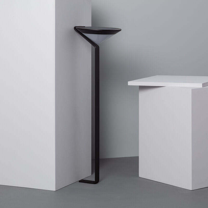foto del prodotto ledkia lampioncino led solare yuma con sensore di movimento radar ip65 80cm bianco caldo 2700k