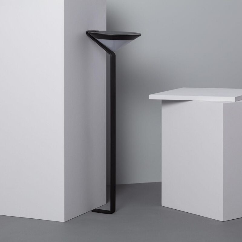 foto del prodotto ledkia lampioncino led solare yuma con sensore di movimento radar ip65 80cm bianco freddo 5000k
