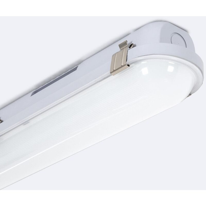 foto del prodotto ledkia plafoniera stagna led 120cm 36w con luce di emergenza ip65 4000k bianco naturale