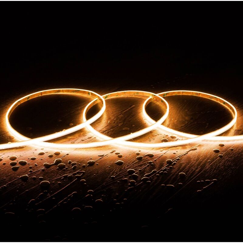 foto del prodotto ledkia striscia led cob 24v dc 320 led m 5m ip65 cri90 larghezza 10 mm taglio 5 cm bianco caldo 2200k