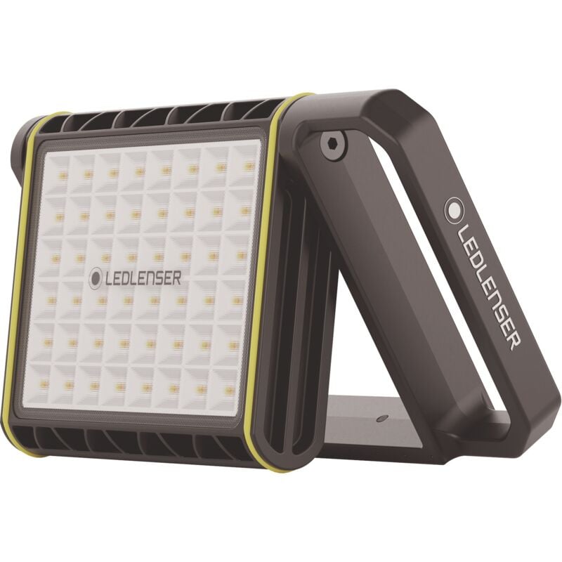 foto del prodotto ledlenser af8r work led monocolore lampada da lavoro a batteria ricaricabile, rete elettrica 500 lm, 2300 lm, 4000 lm