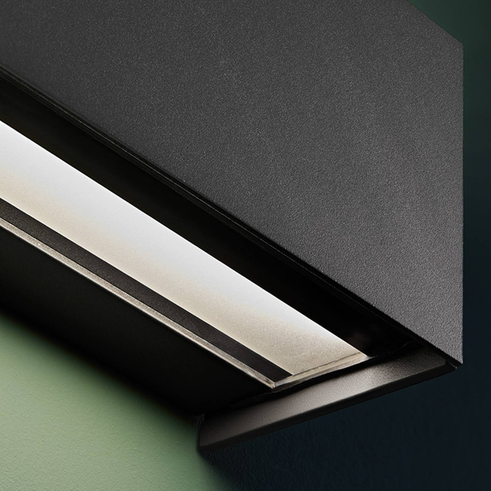 foto del prodotto leds c4 afrodita infinite applique esterni antrac