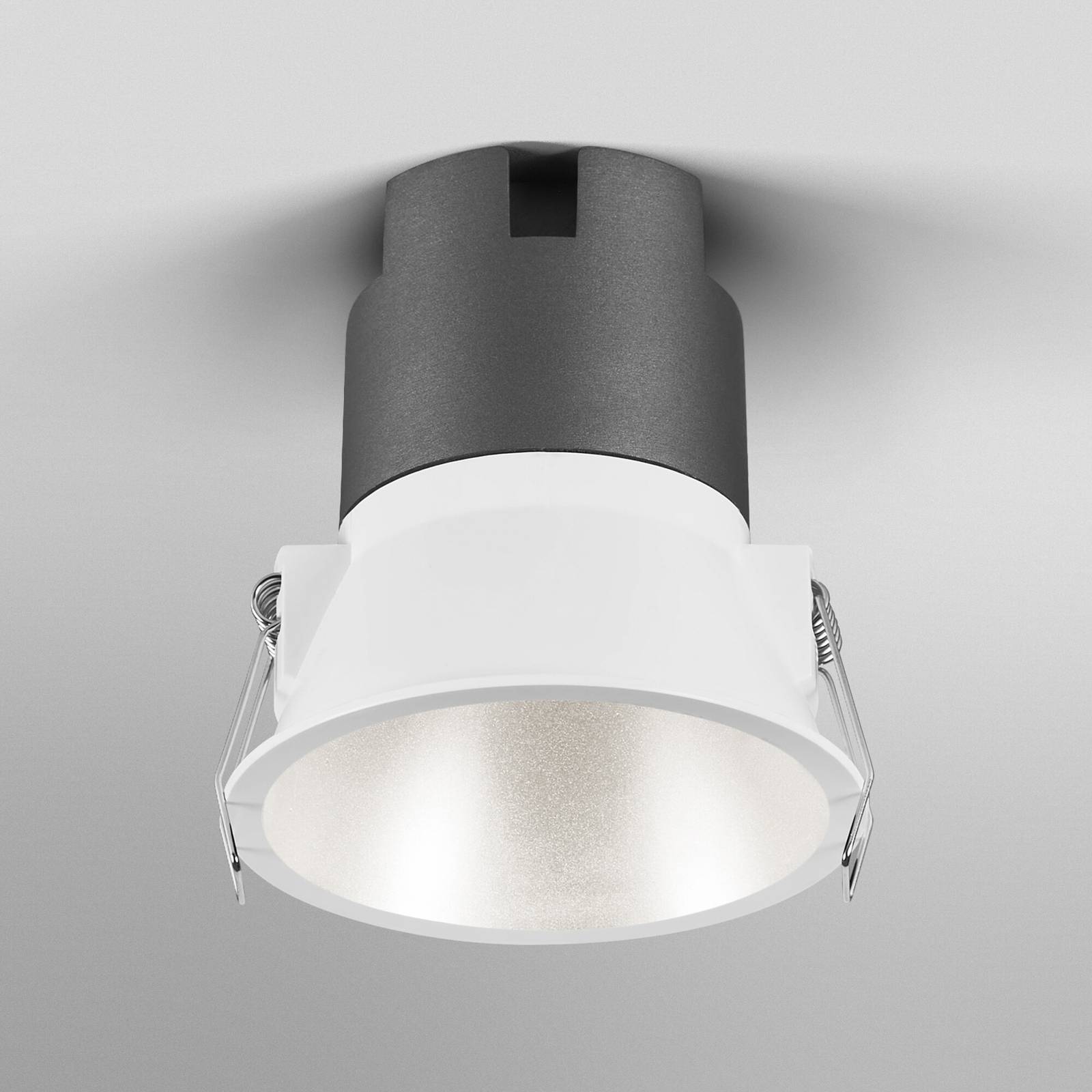 foto del prodotto ledvance twist spot 9,3cm 840 bianco argento