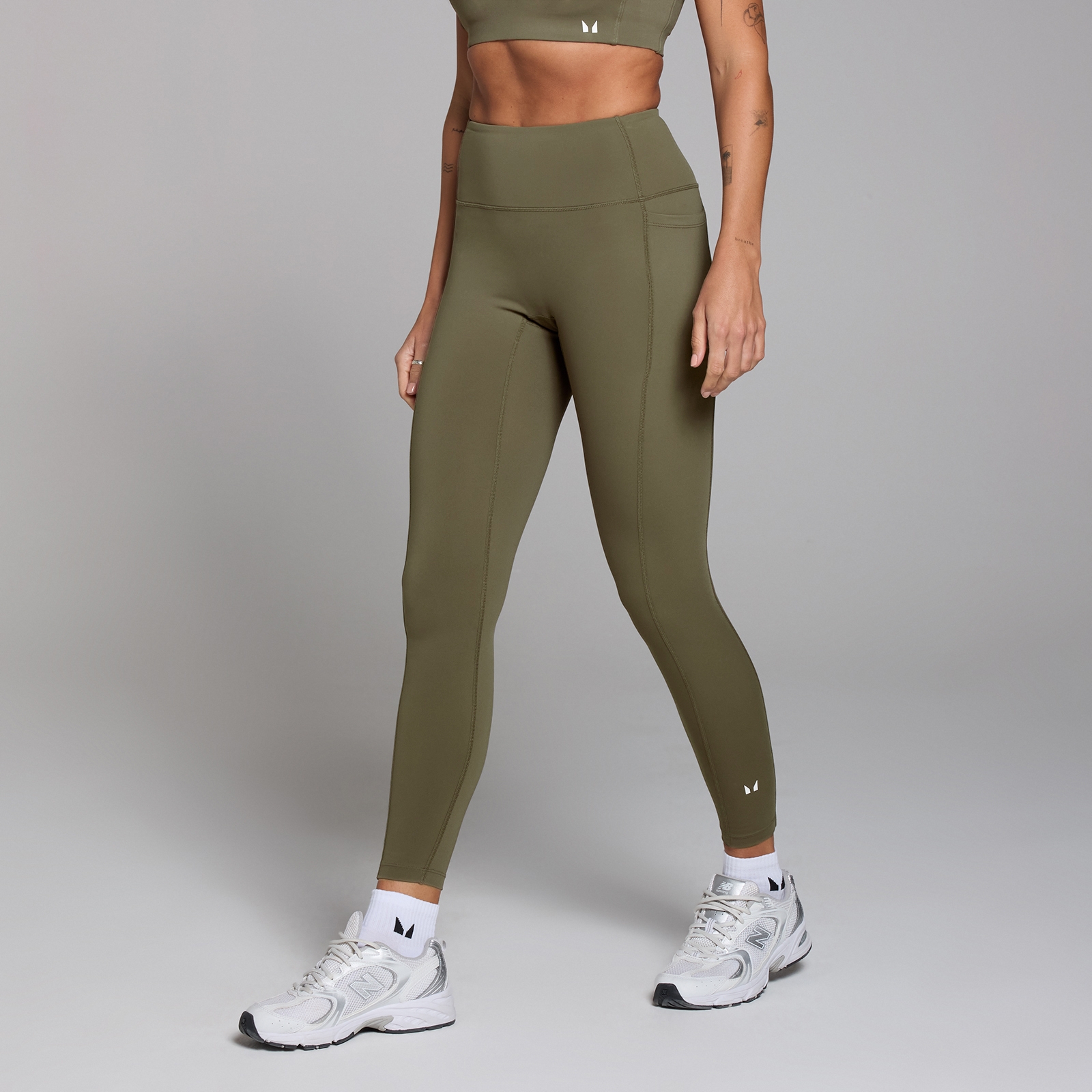 foto del prodotto leggings con tasca mp active da donna cachi xxl