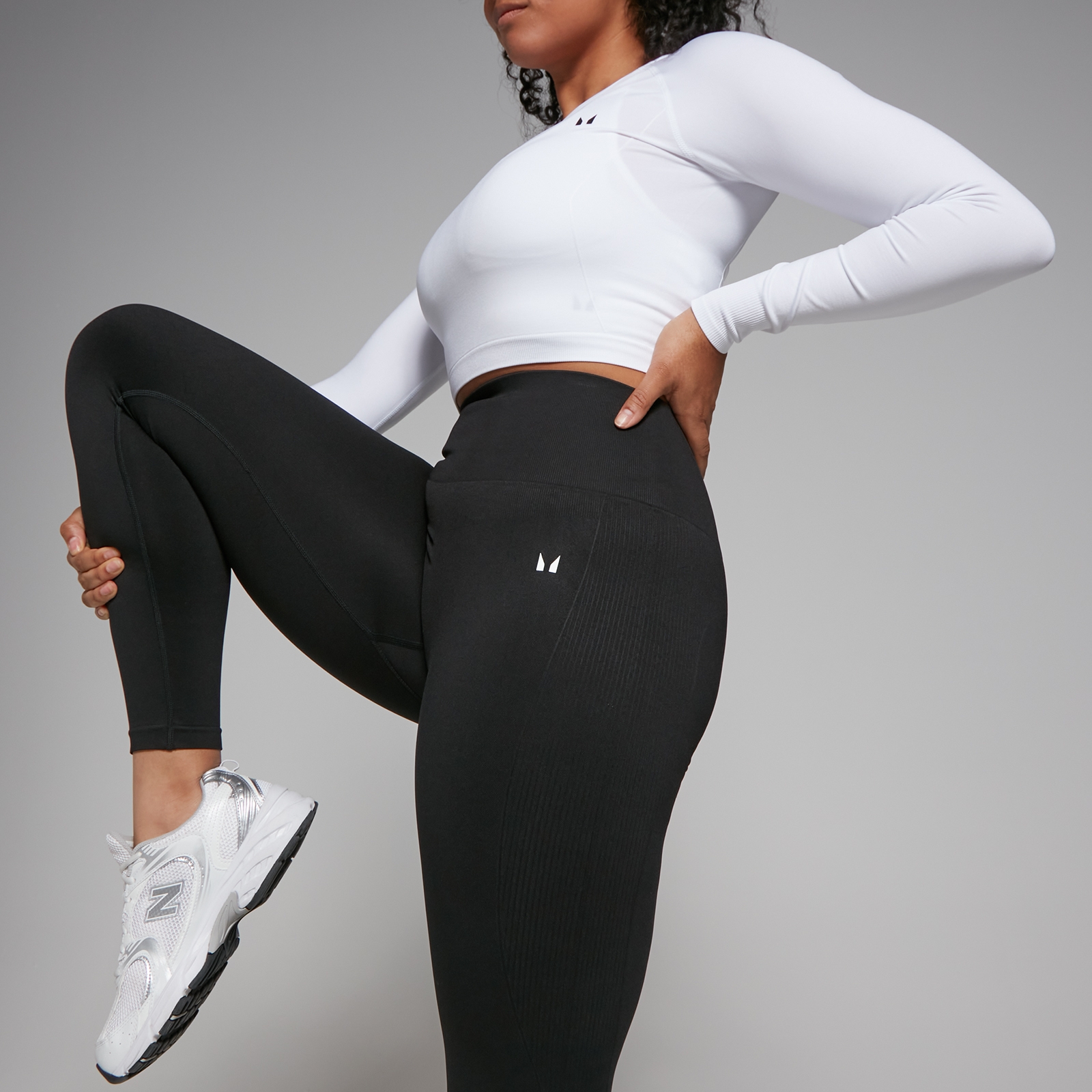 foto del prodotto leggings senza cuciture mp shape da donna neri l