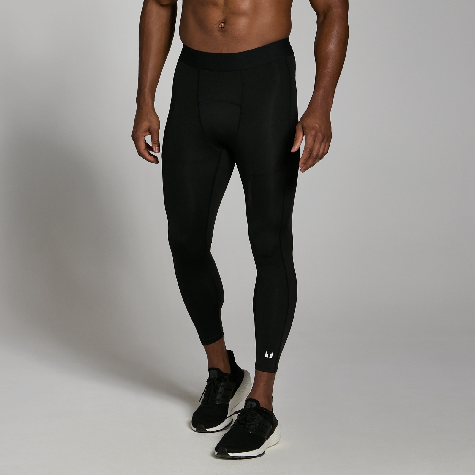 foto del prodotto leggings sportivi attillati a 3 4 mp da uomo neri xs