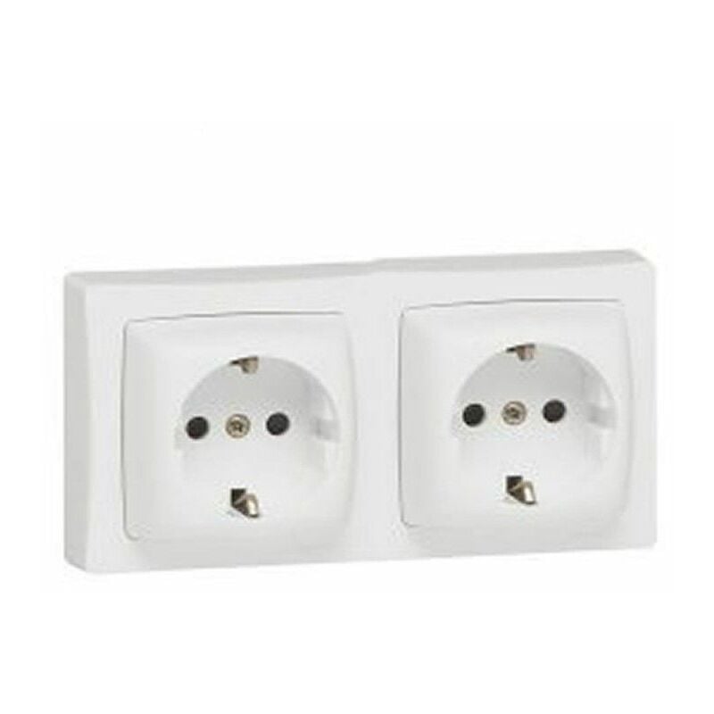foto del prodotto legrand base doppia spina 2p tt bianco monoblocco oteo 086077