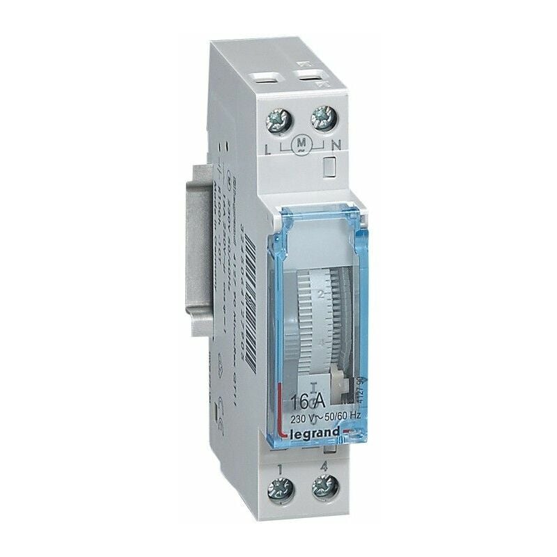 foto del prodotto legrand interruttore orario programmabile analogico quadrante verticale giornaliero con riserva di carica 412790