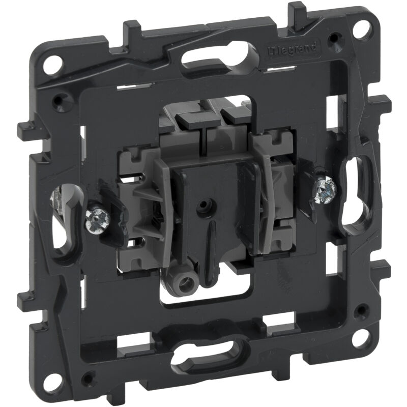 foto del prodotto legrand meccanismo interruttore commutatore 10 ax 250v ac nilo step 864006 10 a