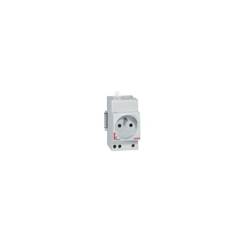 foto del prodotto legrand uscita 10 16 a 250v 2p t in uscita con otturatore 004280