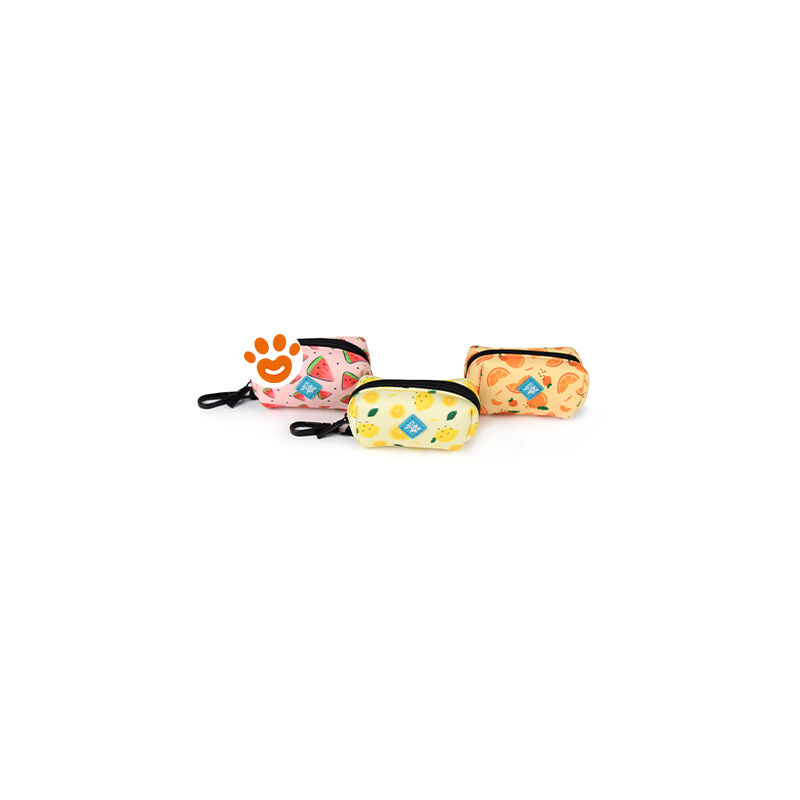 foto del prodotto leopet dispenser fruit series porta sacchetti igienici - leopet dispenser fruit series porta sacchetti igienici - confezione da 1 pezzo (colori assortiti)