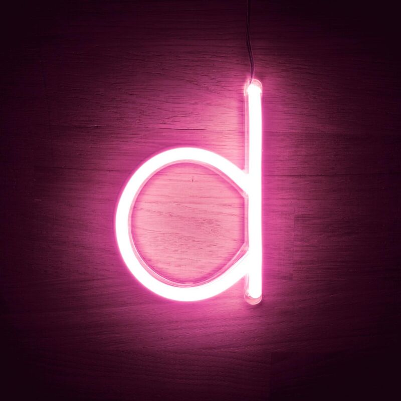 foto del prodotto lettere led neon rosa d rosa